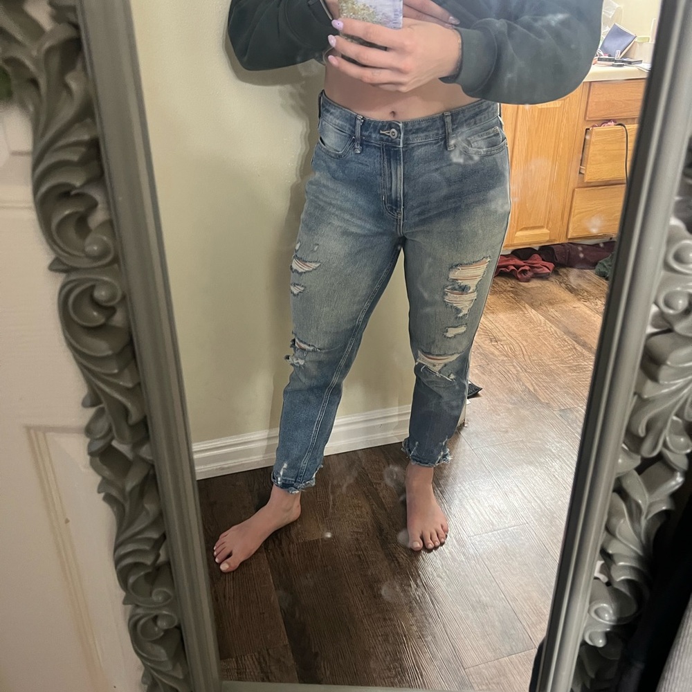 Hollister ripped jeans